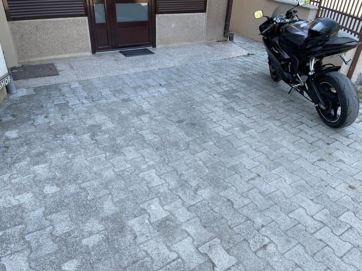 Bora Apartmani - Free Parking - City Center Vranje Exteriér fotografie