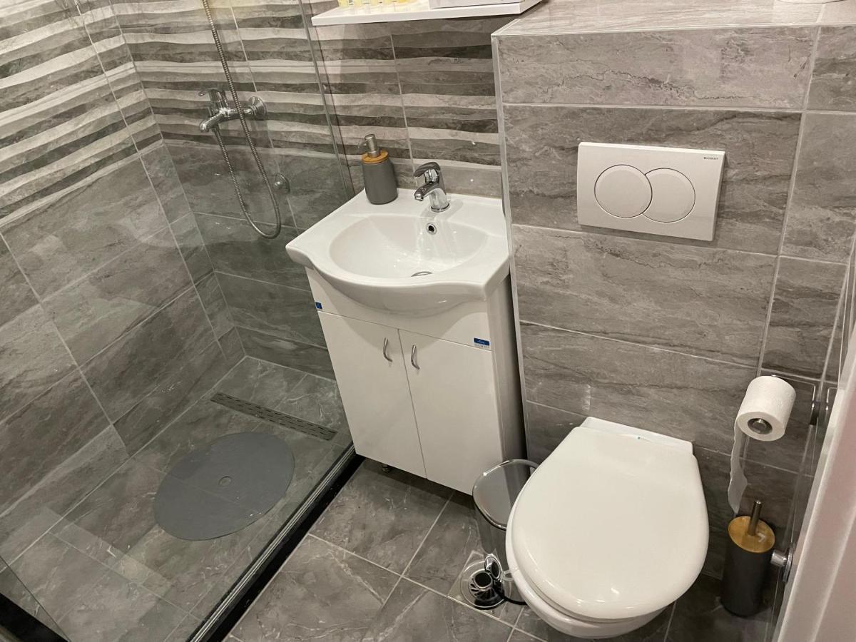 Bora Apartmani - Free Parking - City Center Vranje Exteriér fotografie