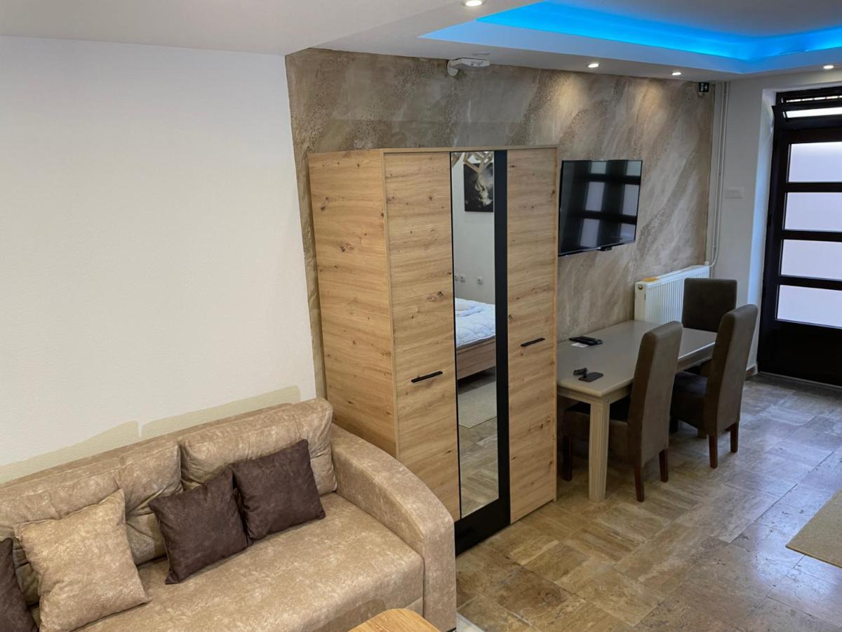 Bora Apartmani - Free Parking - City Center Vranje Exteriér fotografie