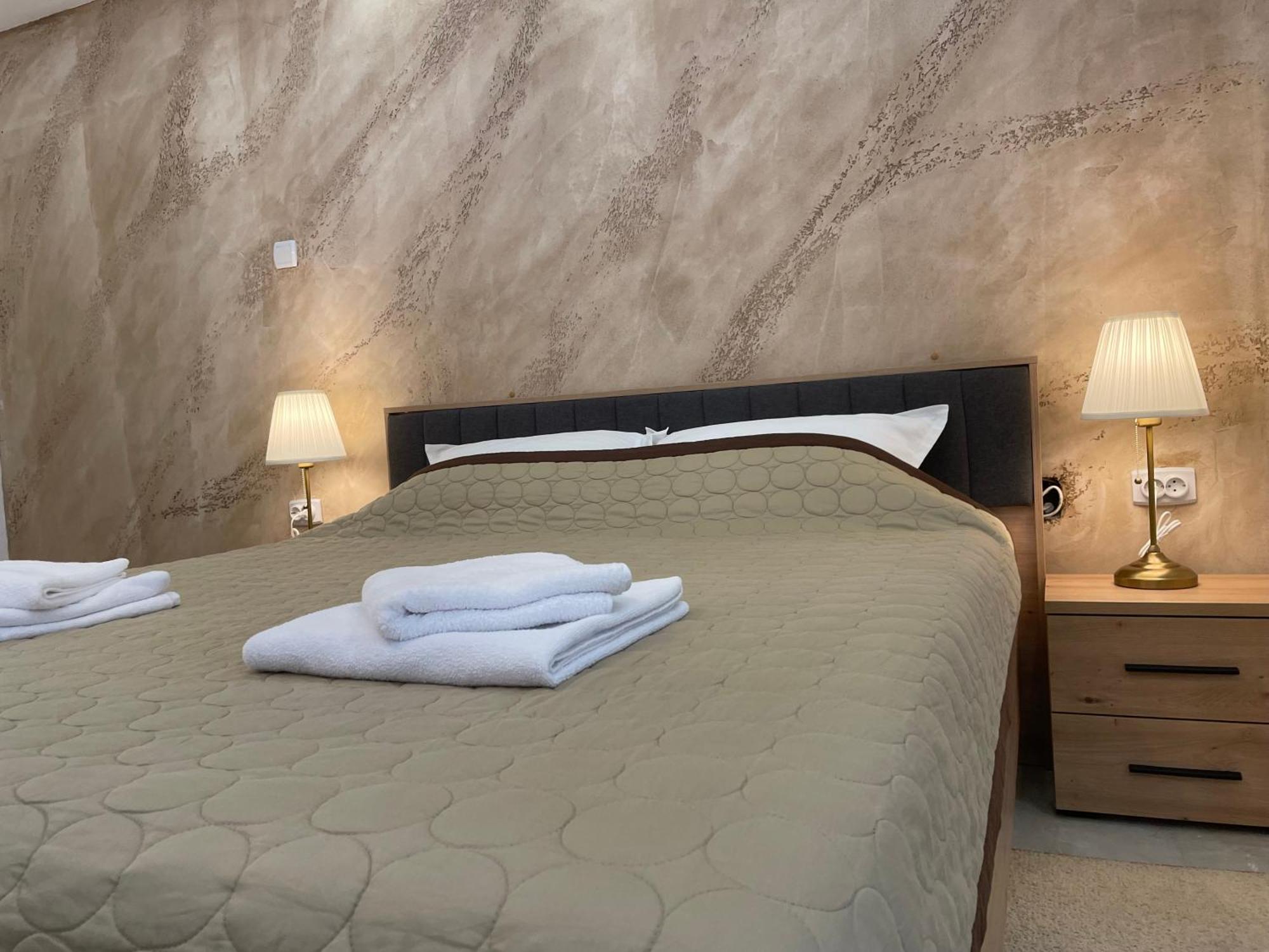 Bora Apartmani - Free Parking - City Center Vranje Exteriér fotografie
